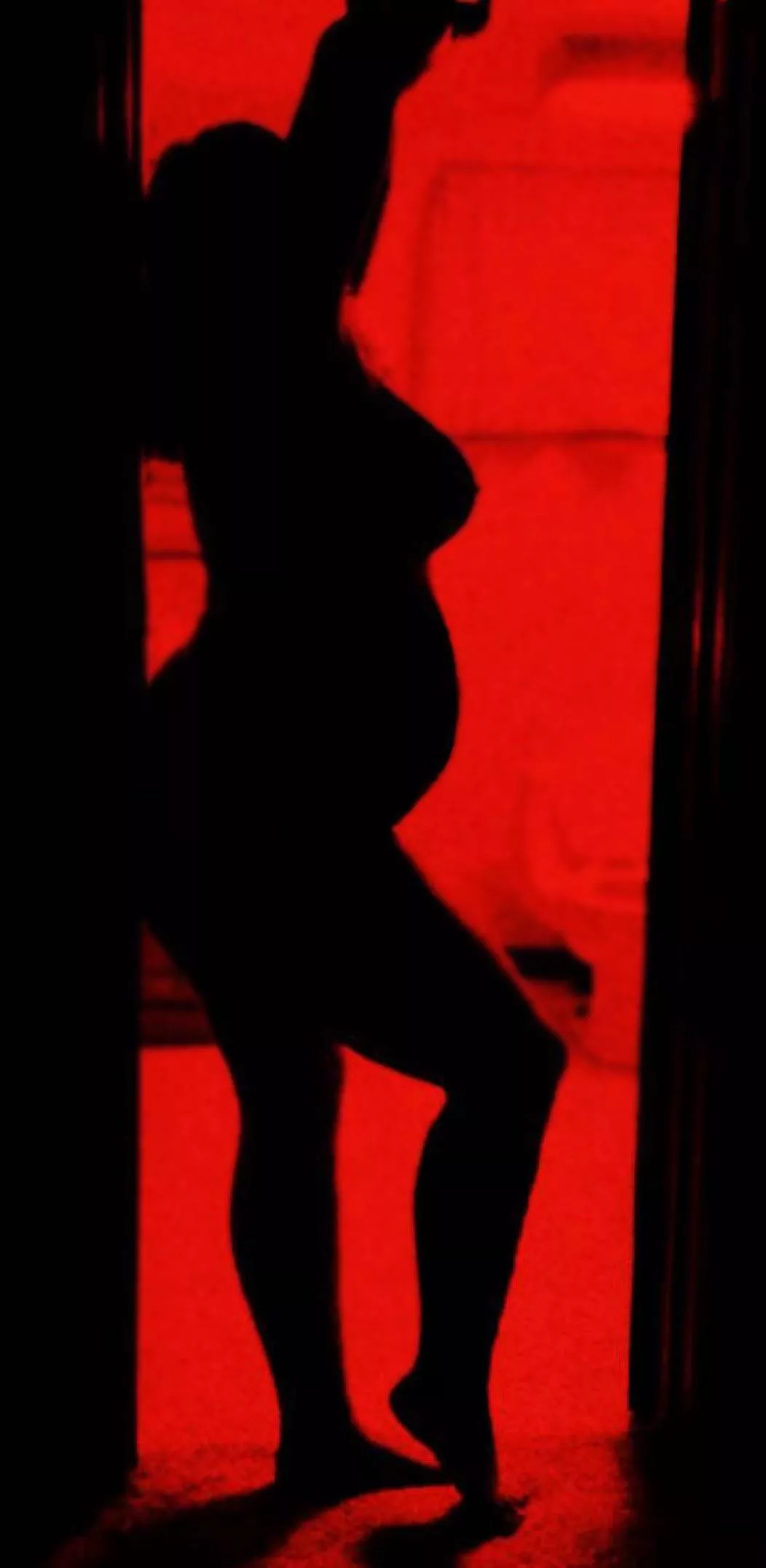 Pregnant again at 21! SC: Bunni_BooKitty