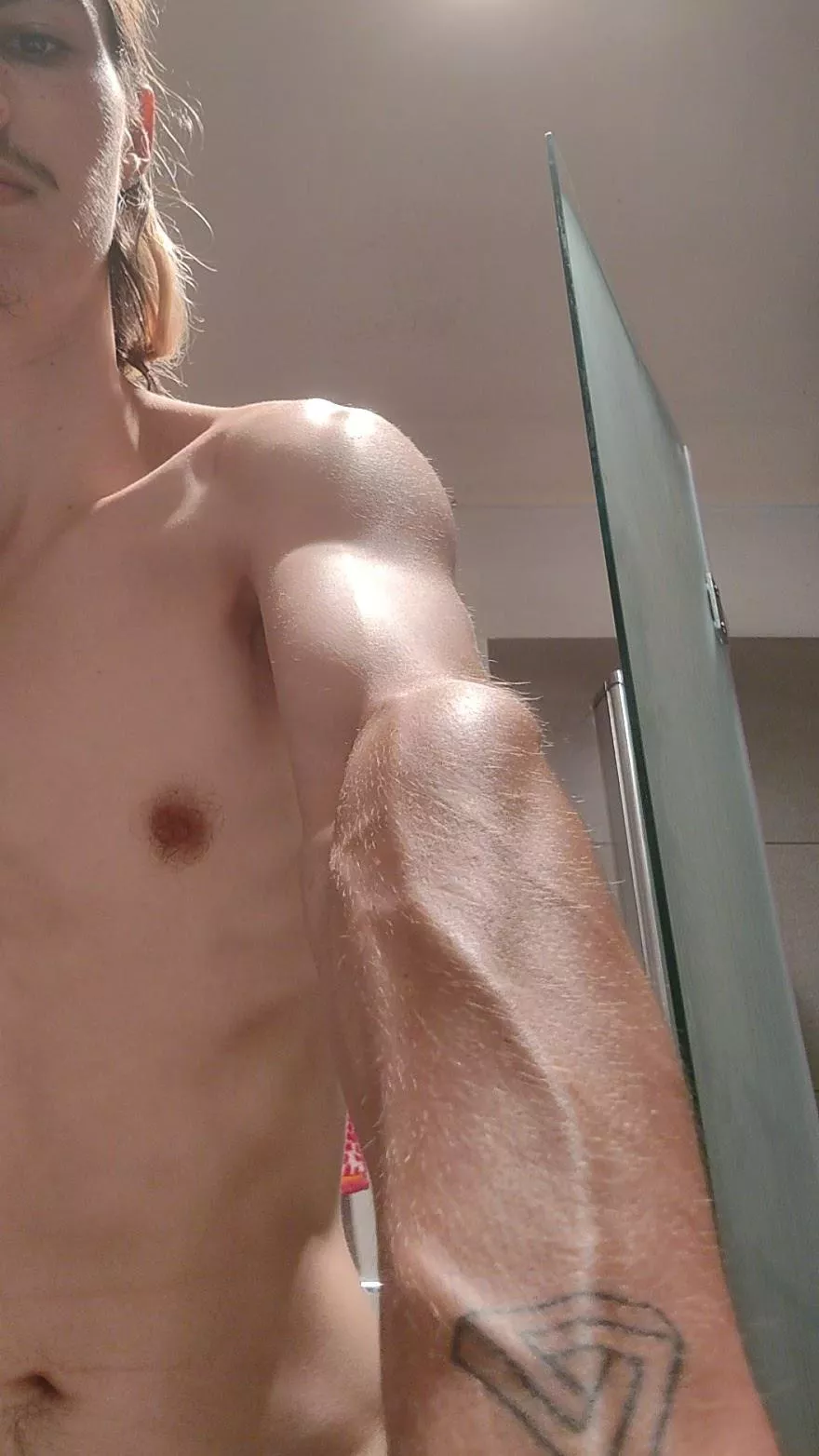 Started Solo fansly that I am hoping can be my fulltime job show me some love please