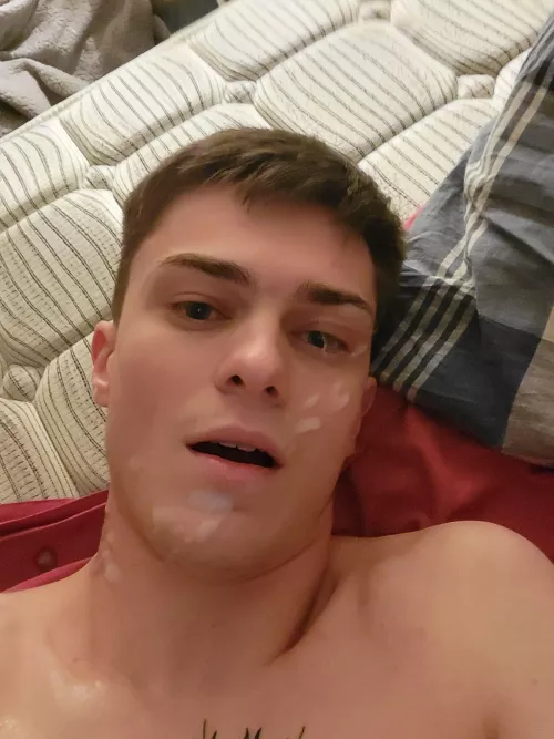 Whose going to cum on my face next