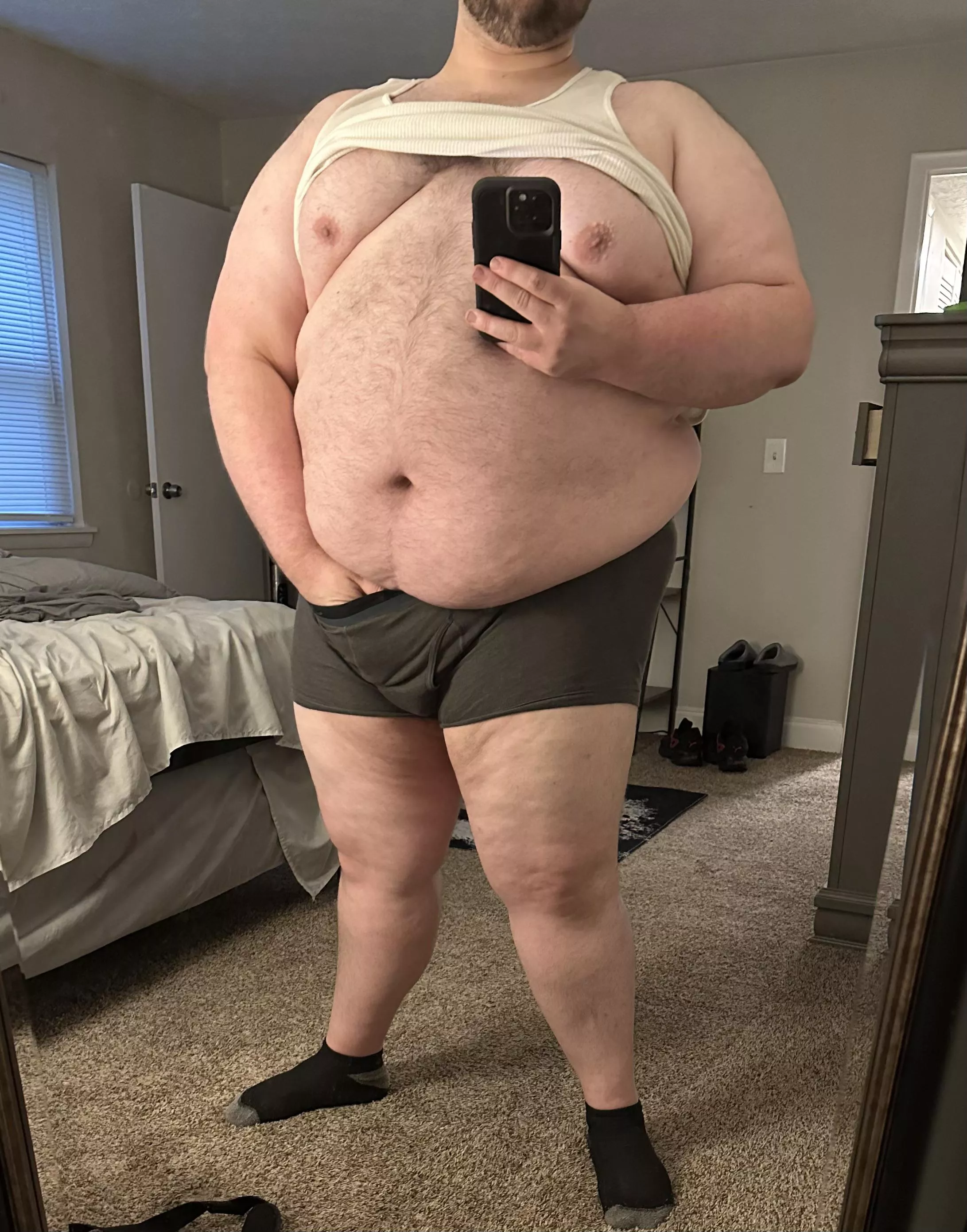 25 chub top. Finally home from work, and changing. What's for dinner? 😏🍑