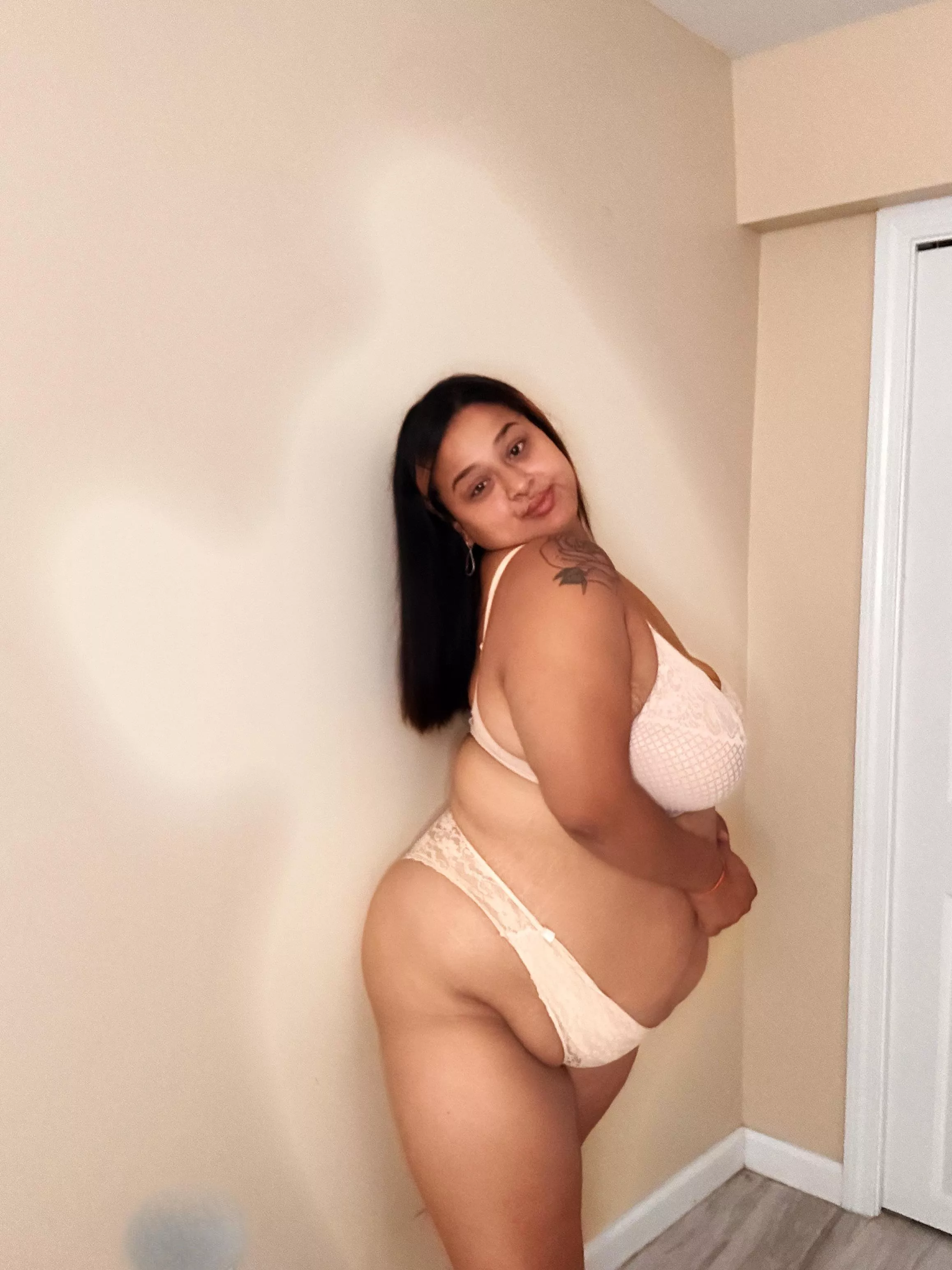 Am I your type ? 🥵💦