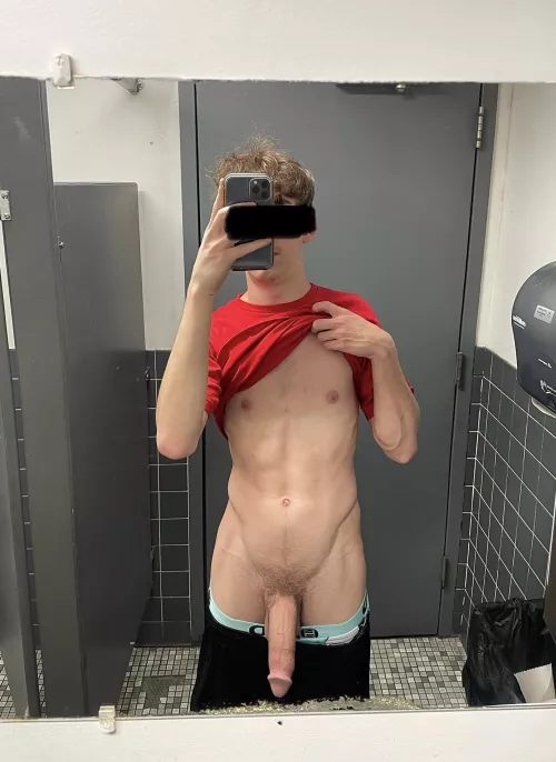 anyone have anywhere i can put this thing? it’s hard to hide 😩