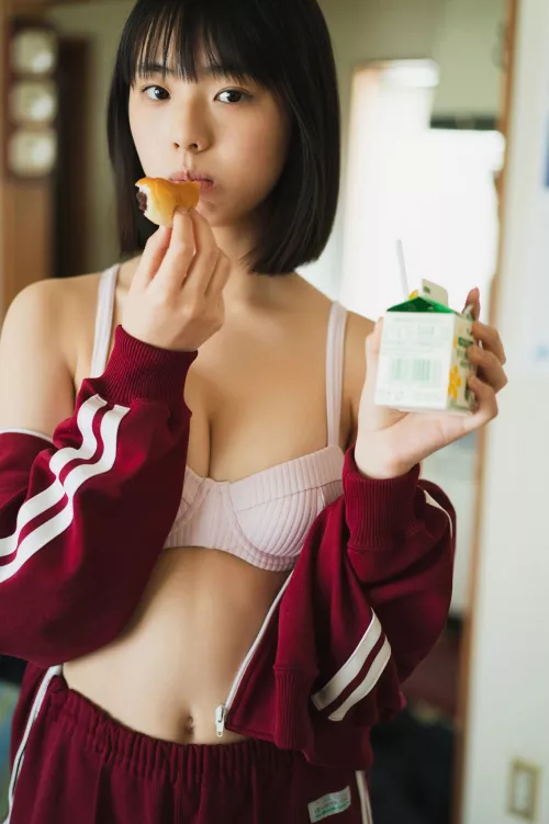 Hina Kikuchi