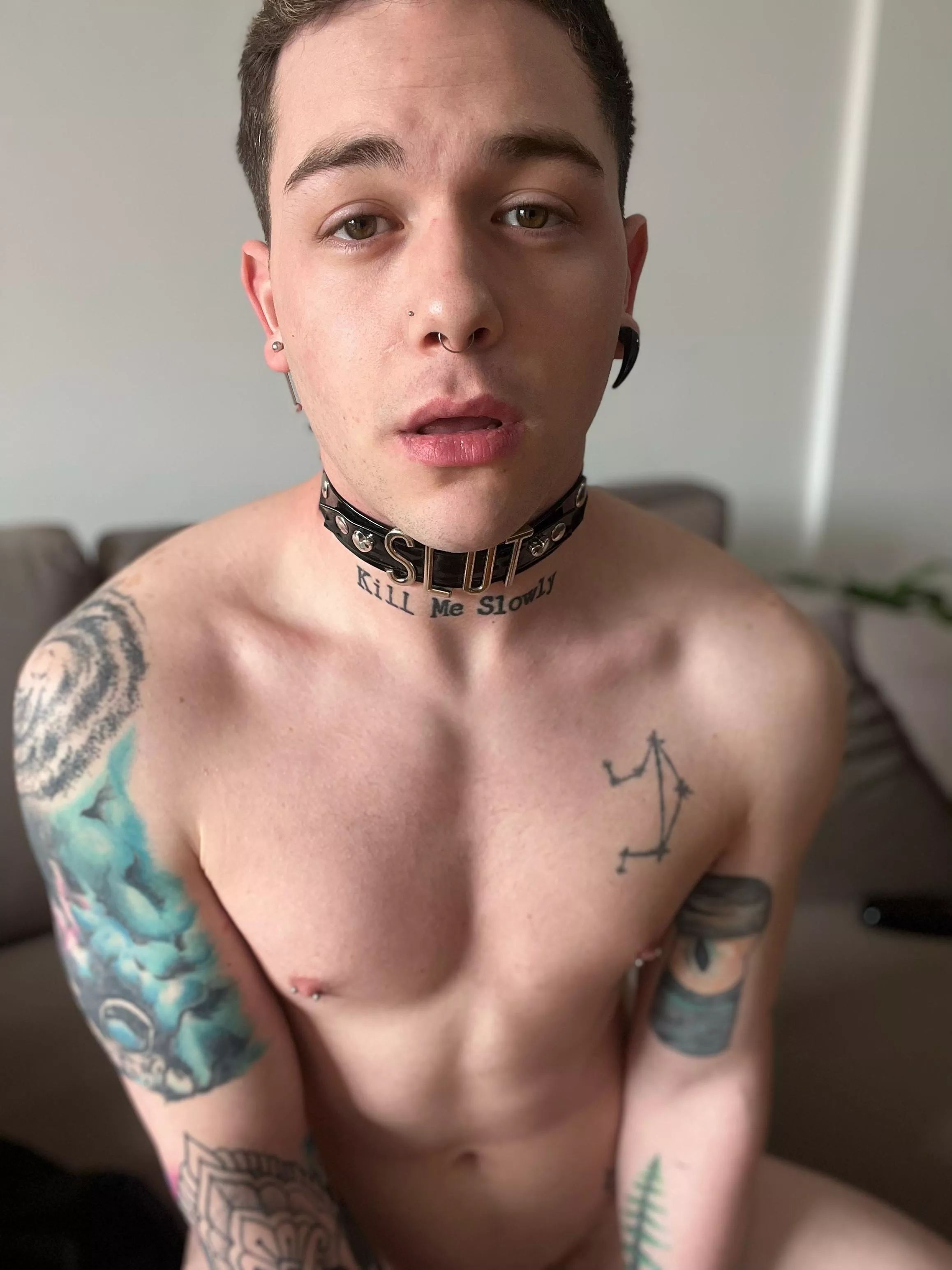 Hot boy with a desire to fuck good.