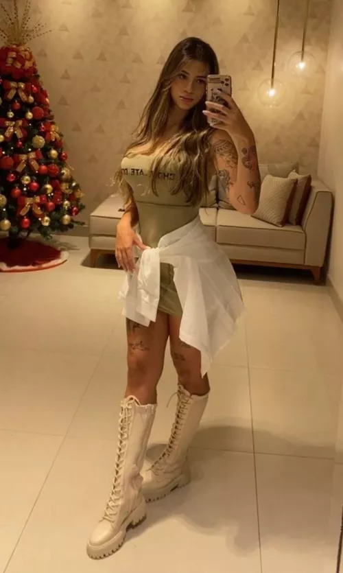 How'd you feel walking with me as your gf?