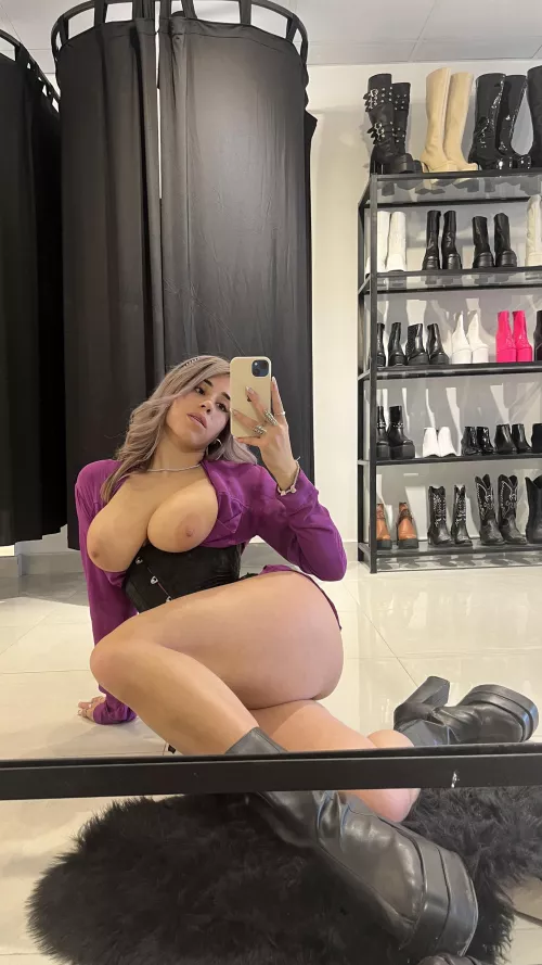 I don’t know if you agree, but there’s no pulling out of this asshole... u can try ;)