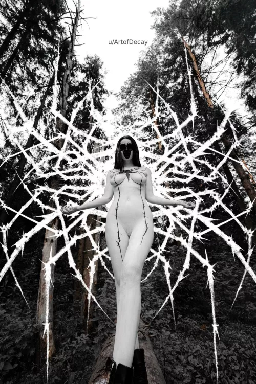 White-Venom cosplay model Kate-Zvkvt photo Roycoreroy body art Art of Decay