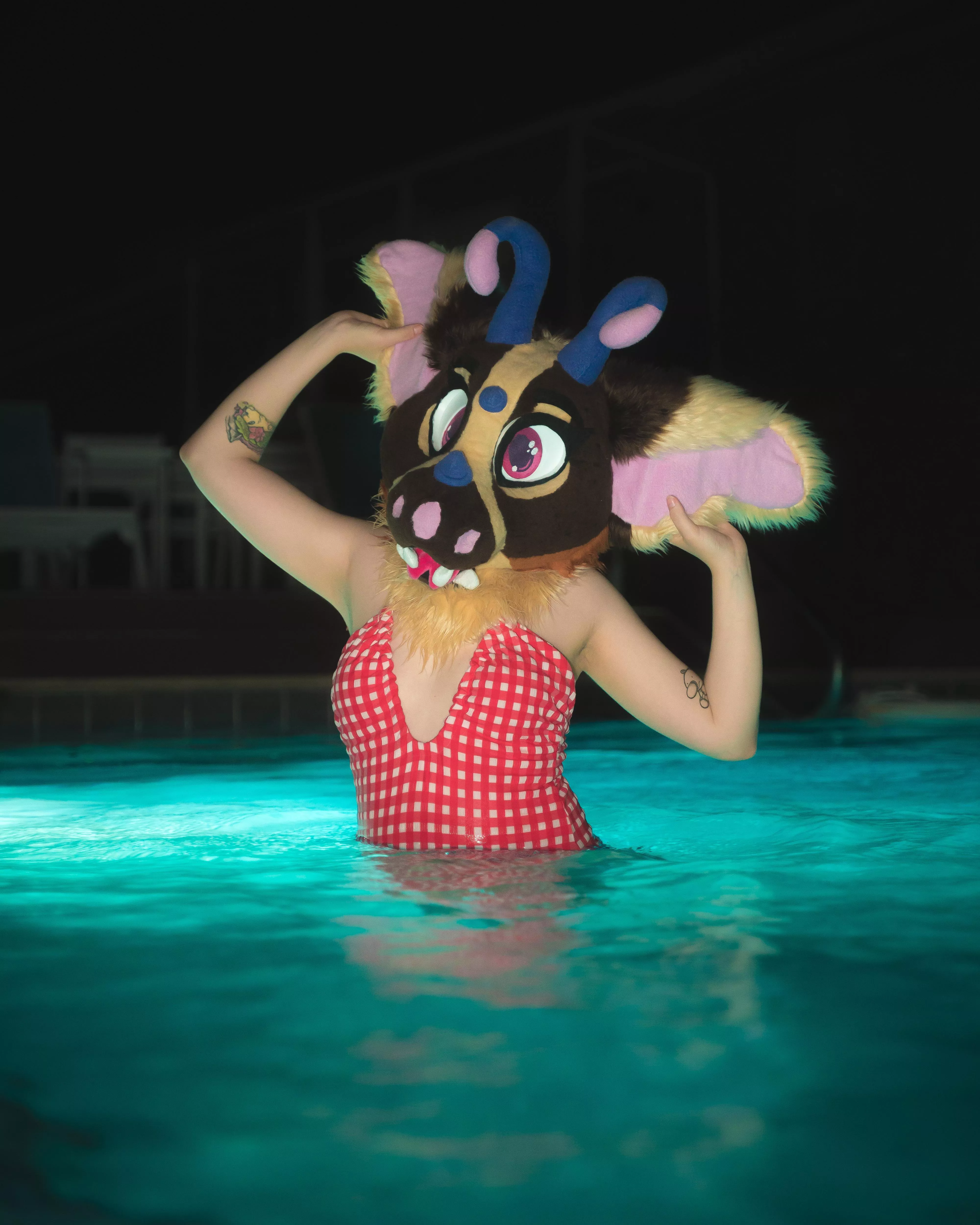 You guys wanna play mermaids?