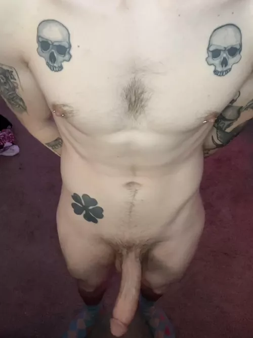 (19) born with 3 legs