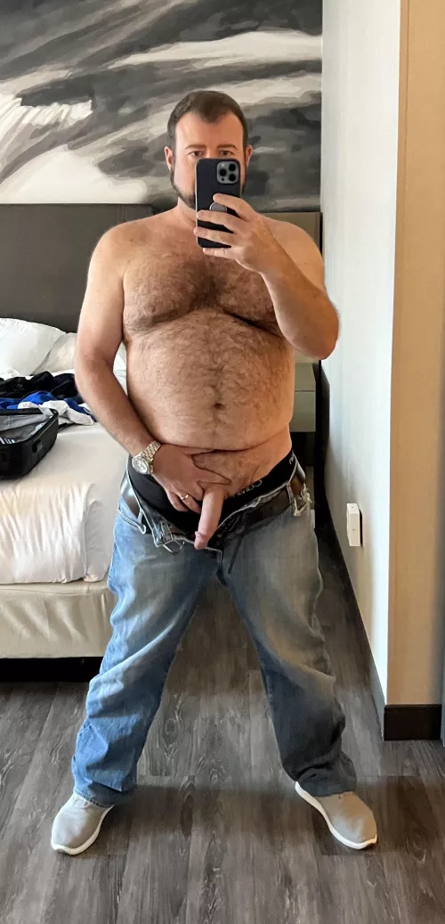 [47] Daddy closed a big deal today. How are we celebrating?