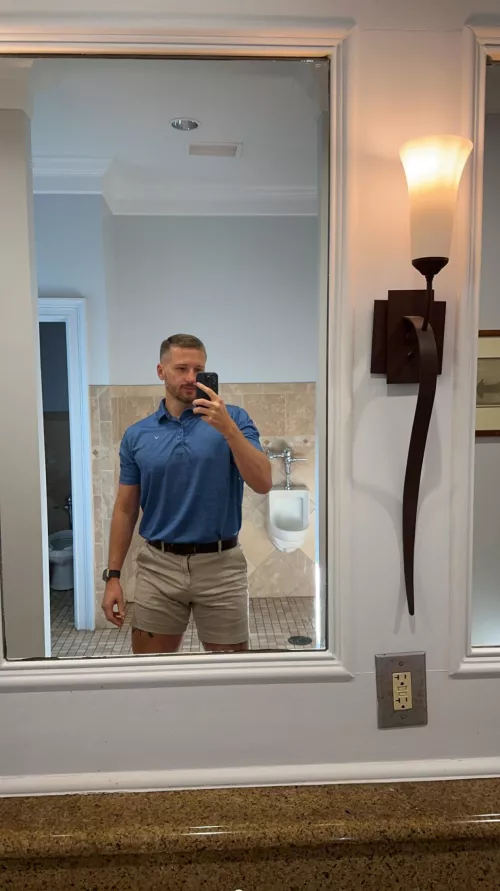 Hard day at the office 🏌️‍♂️⛳️