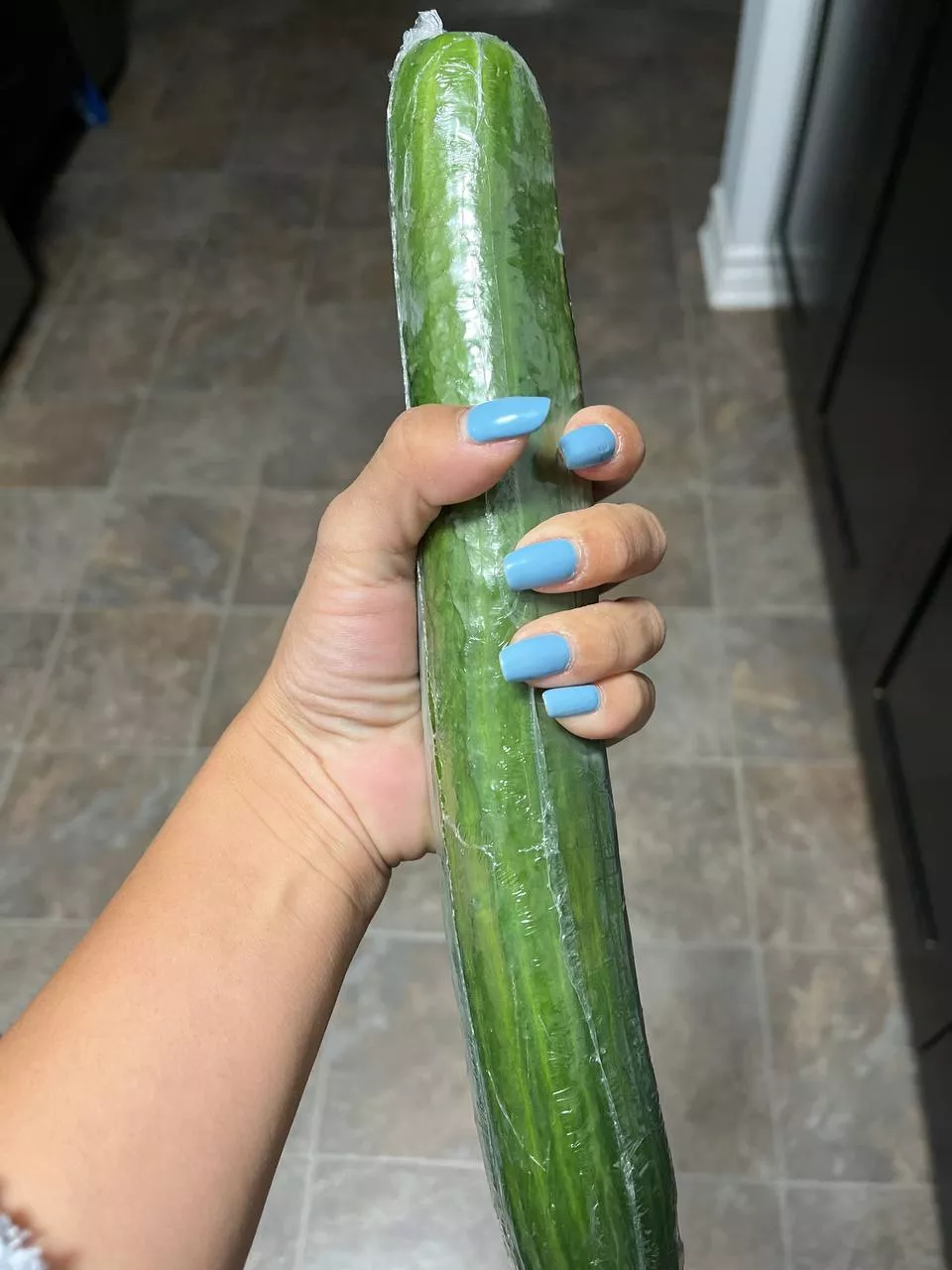 I bet I can make you cuCUMber with my tiny hand...🥴💦