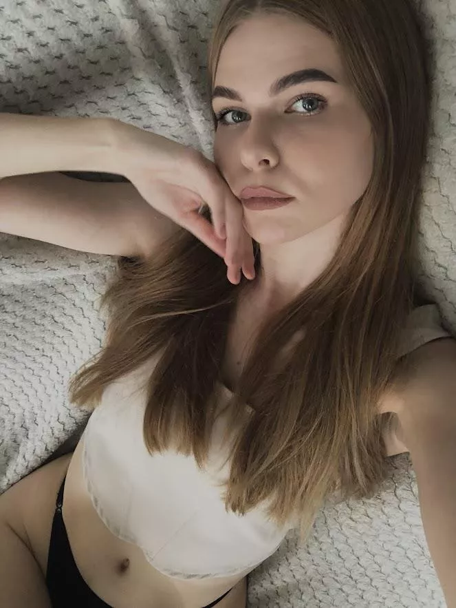 I enjoy showing off my tummy.