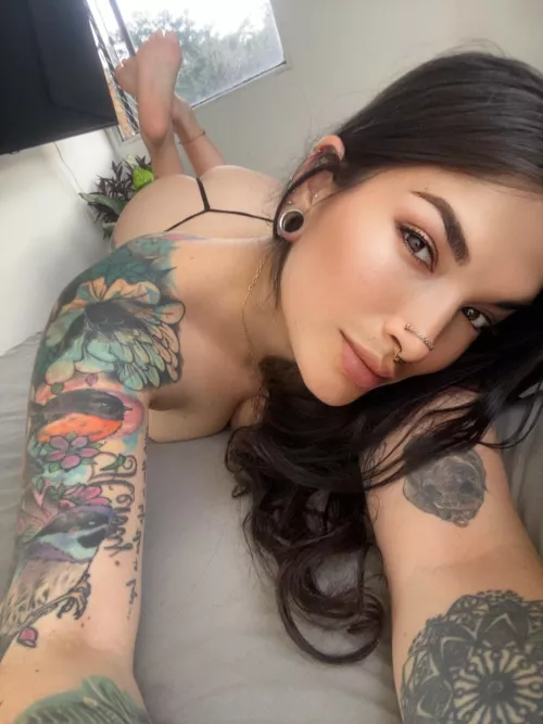 I say nudes to you for free, you say?