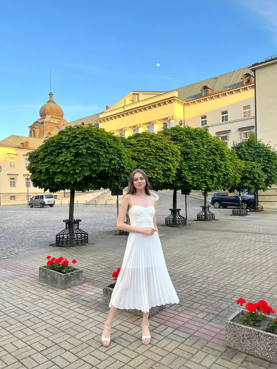 Just cute selfie F18