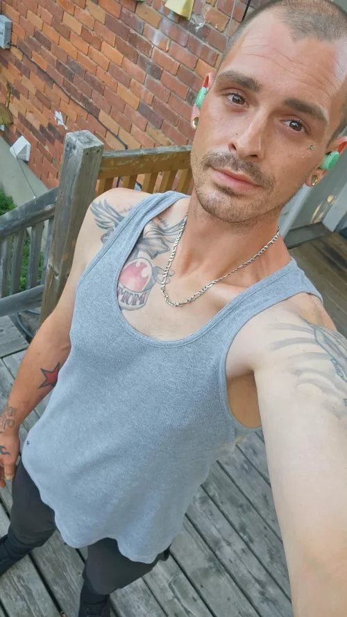Let's be best bros?