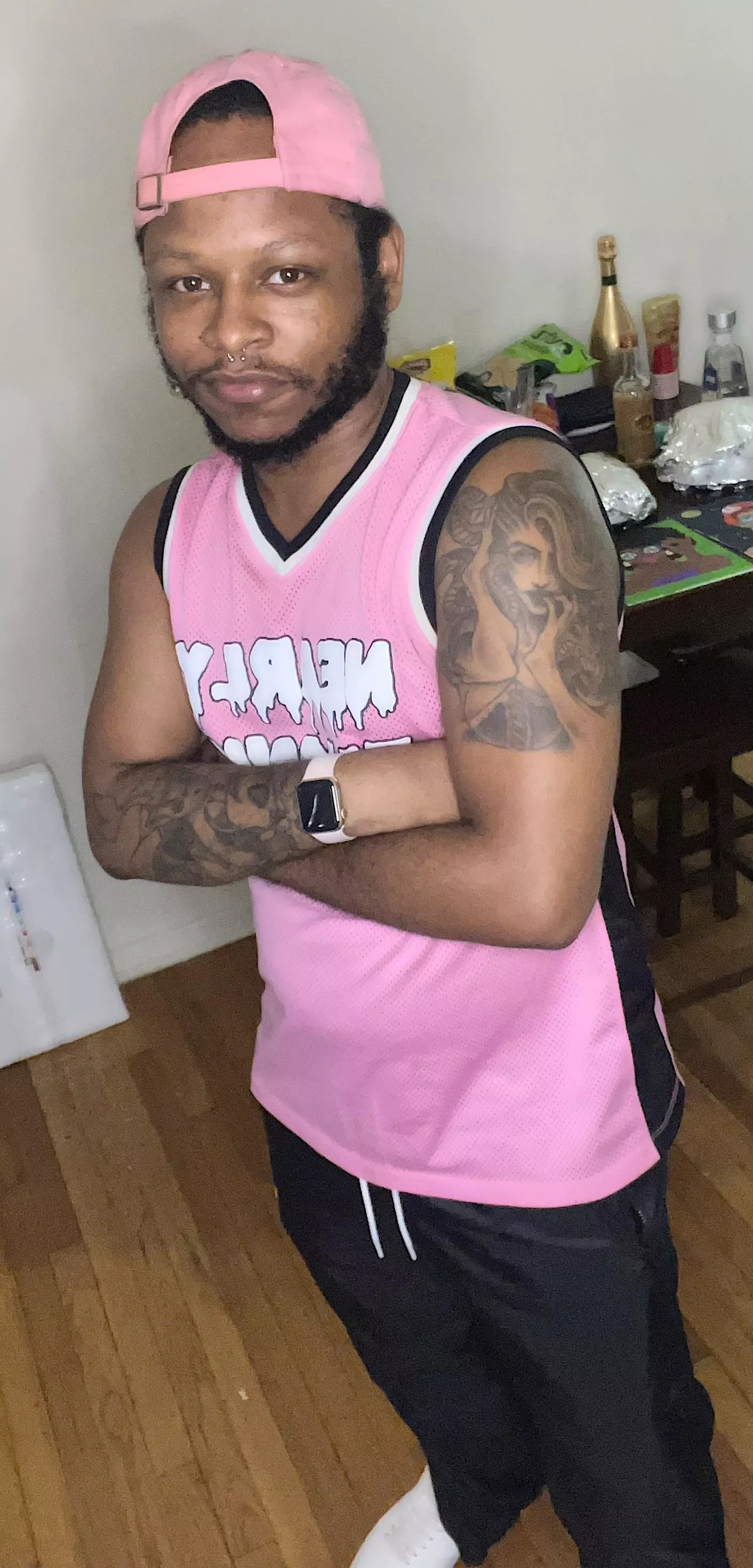 Looking for Gaymer buddies. Looking for Gaymer buddies.