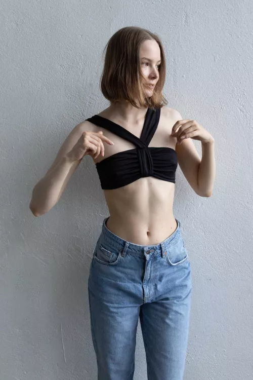 My jeans are a bit too big for me [f]