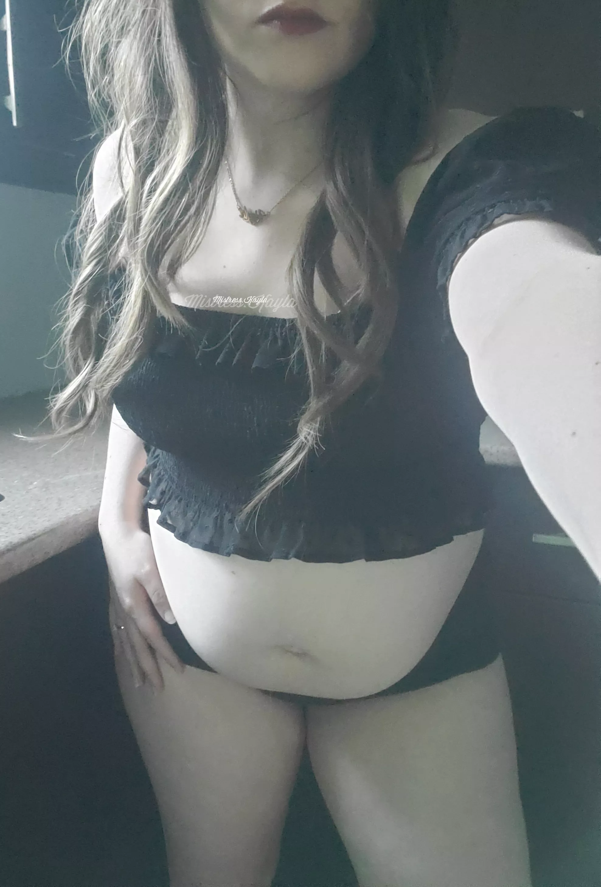 Pregnant cravings, so I went to the kitchen and took some photos for you