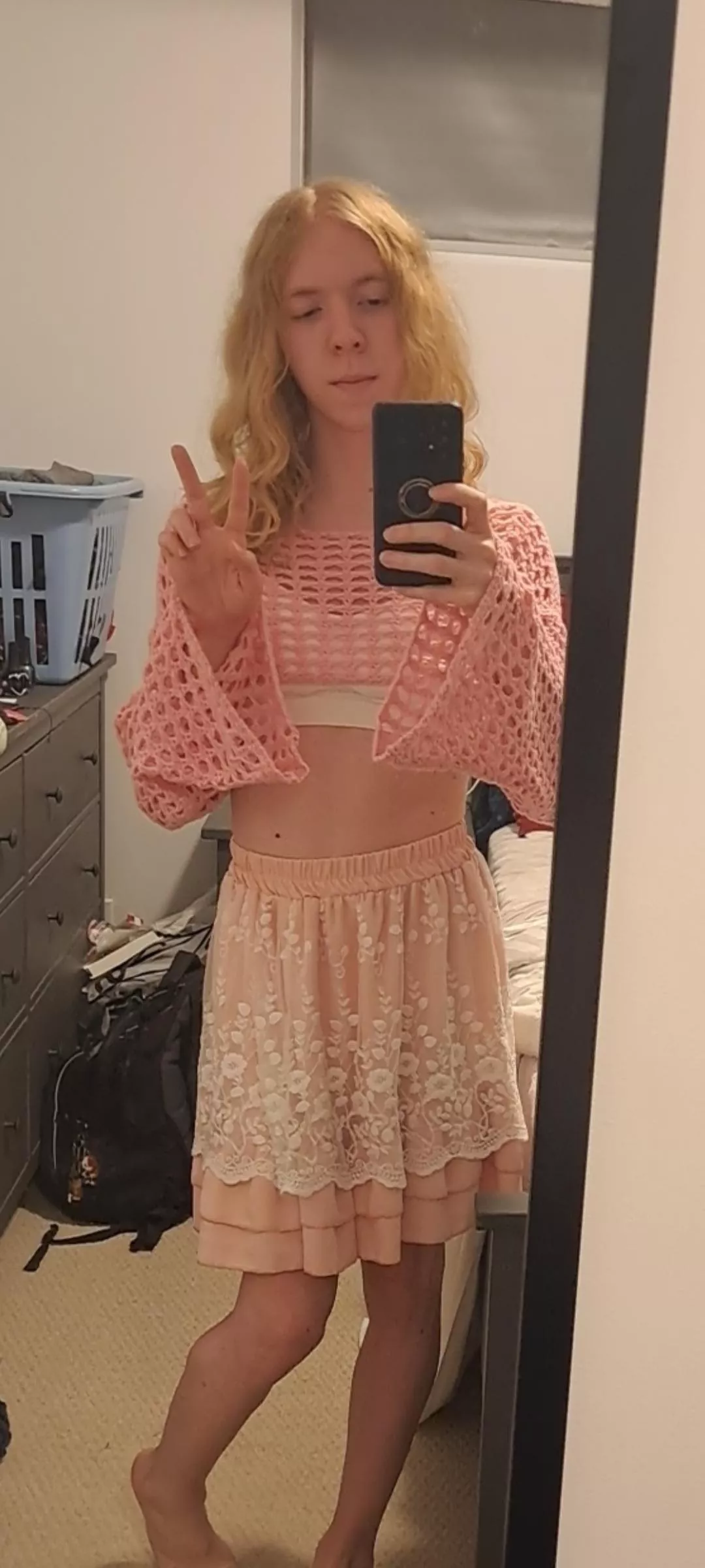 Say hi if you think I'm cute enough for pink