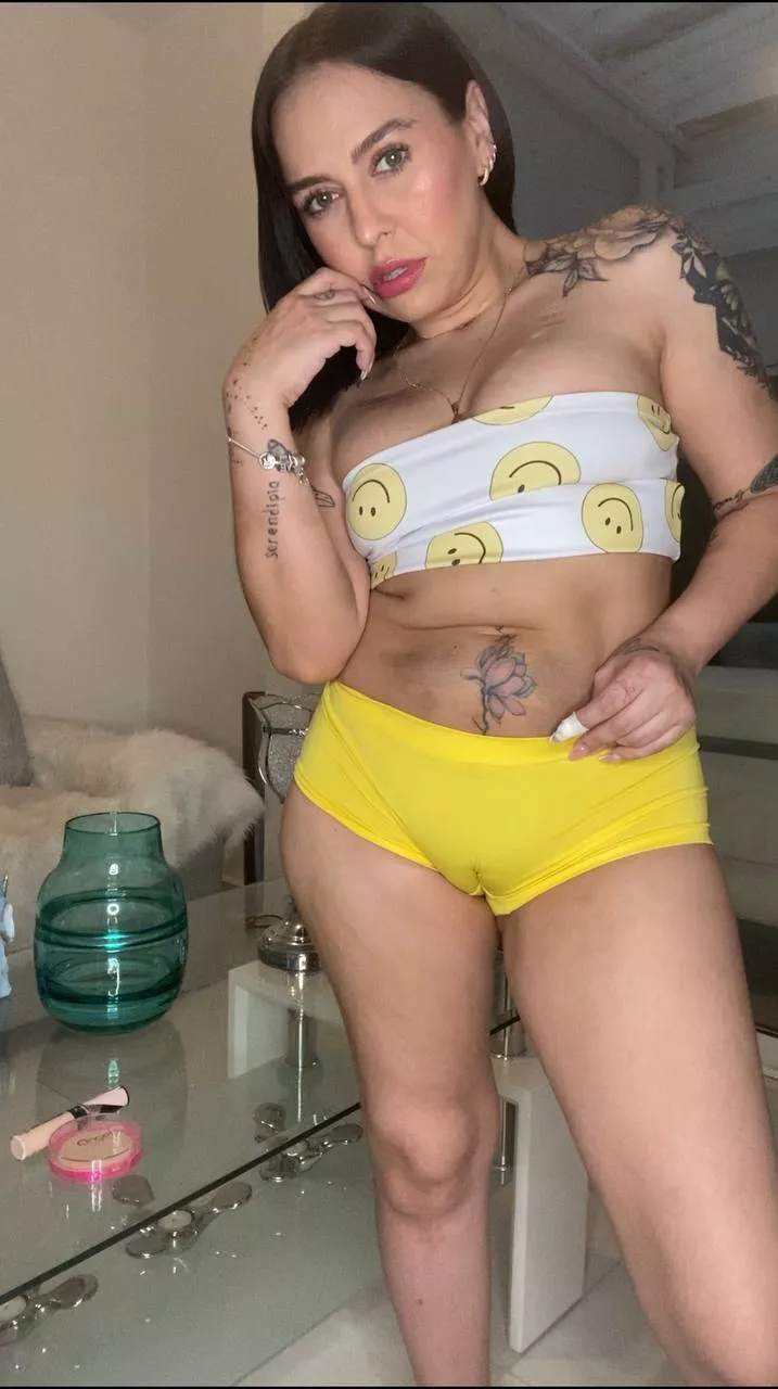 These shorts are made for my toe