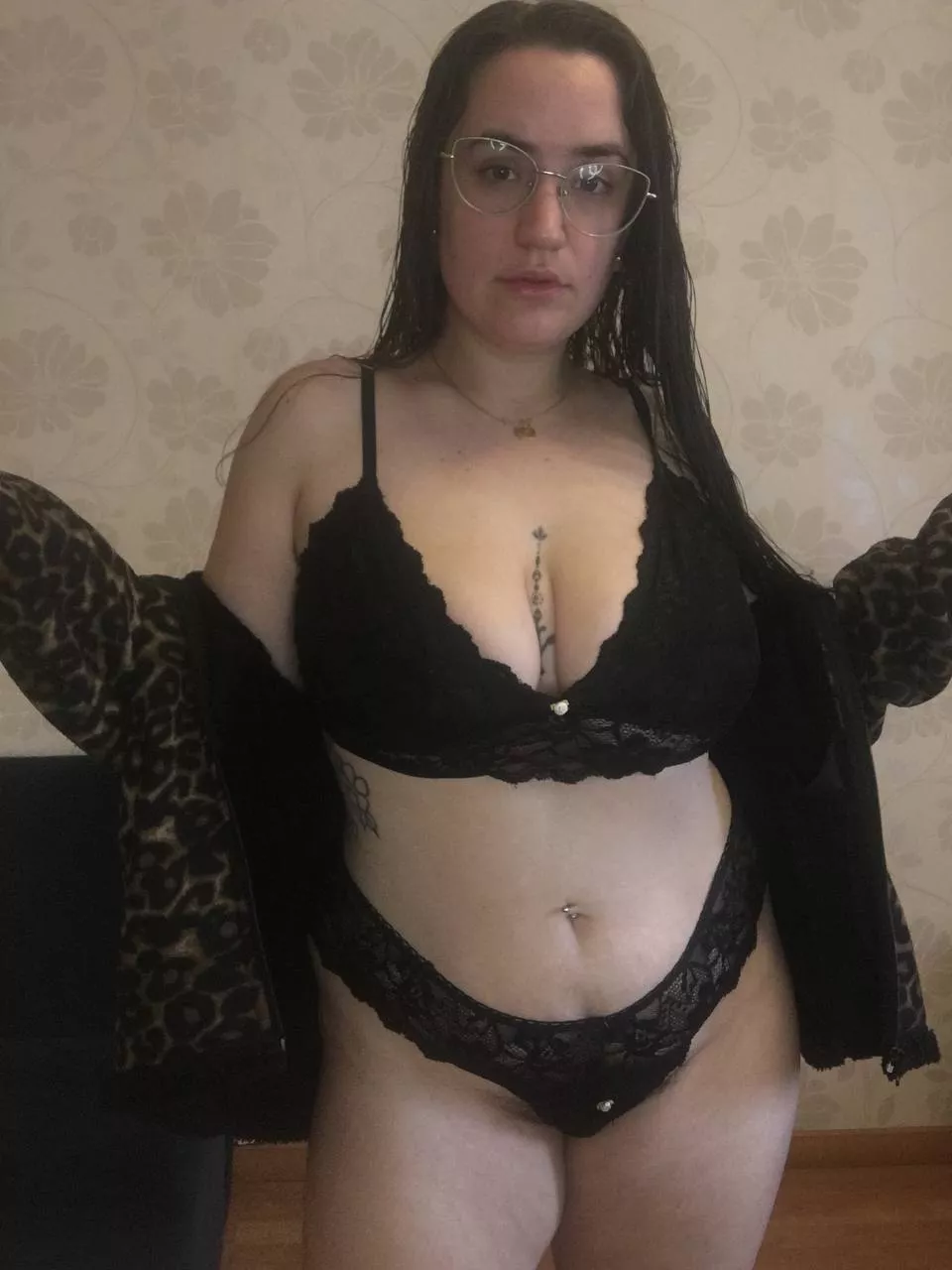 Would you say no to your friend's mother?