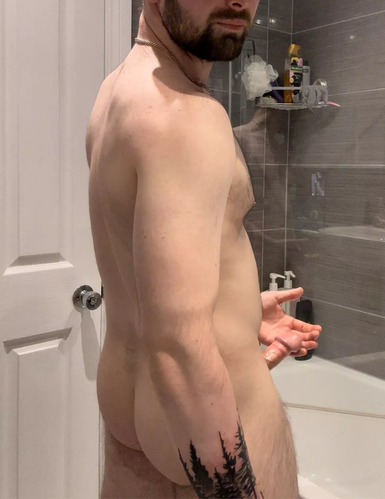 (26) I turn 27 tomorrow, where’s my present? 🍆💦