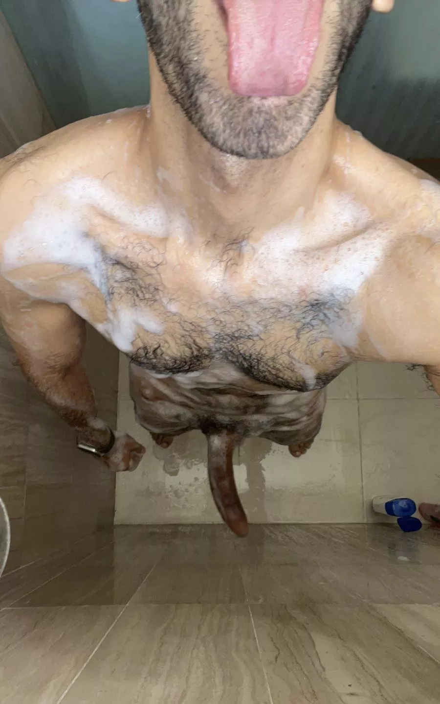 36 hairy and hung SC group? Dm me!