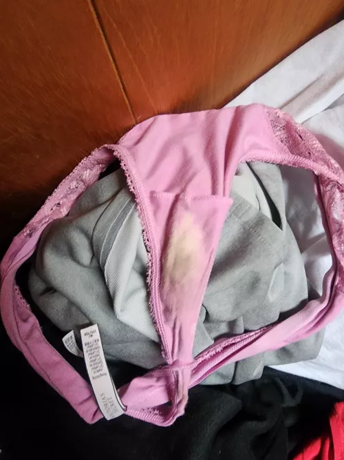 37 Wifes dirty panties