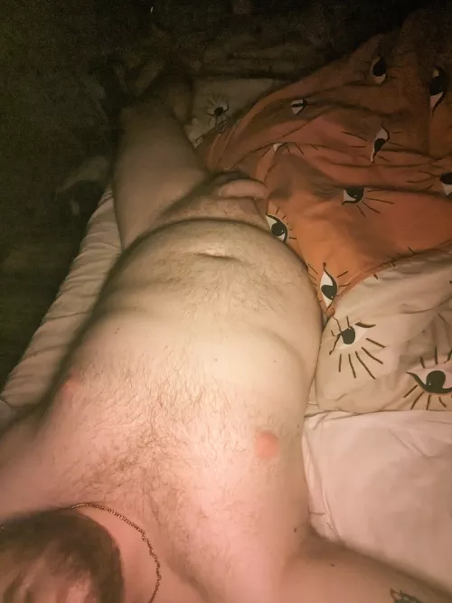 Can't sleep. Anyone wanna help me pass the time?