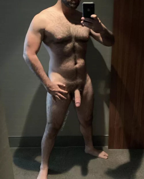 Daddy [36] 6’3 230LBS 8X6