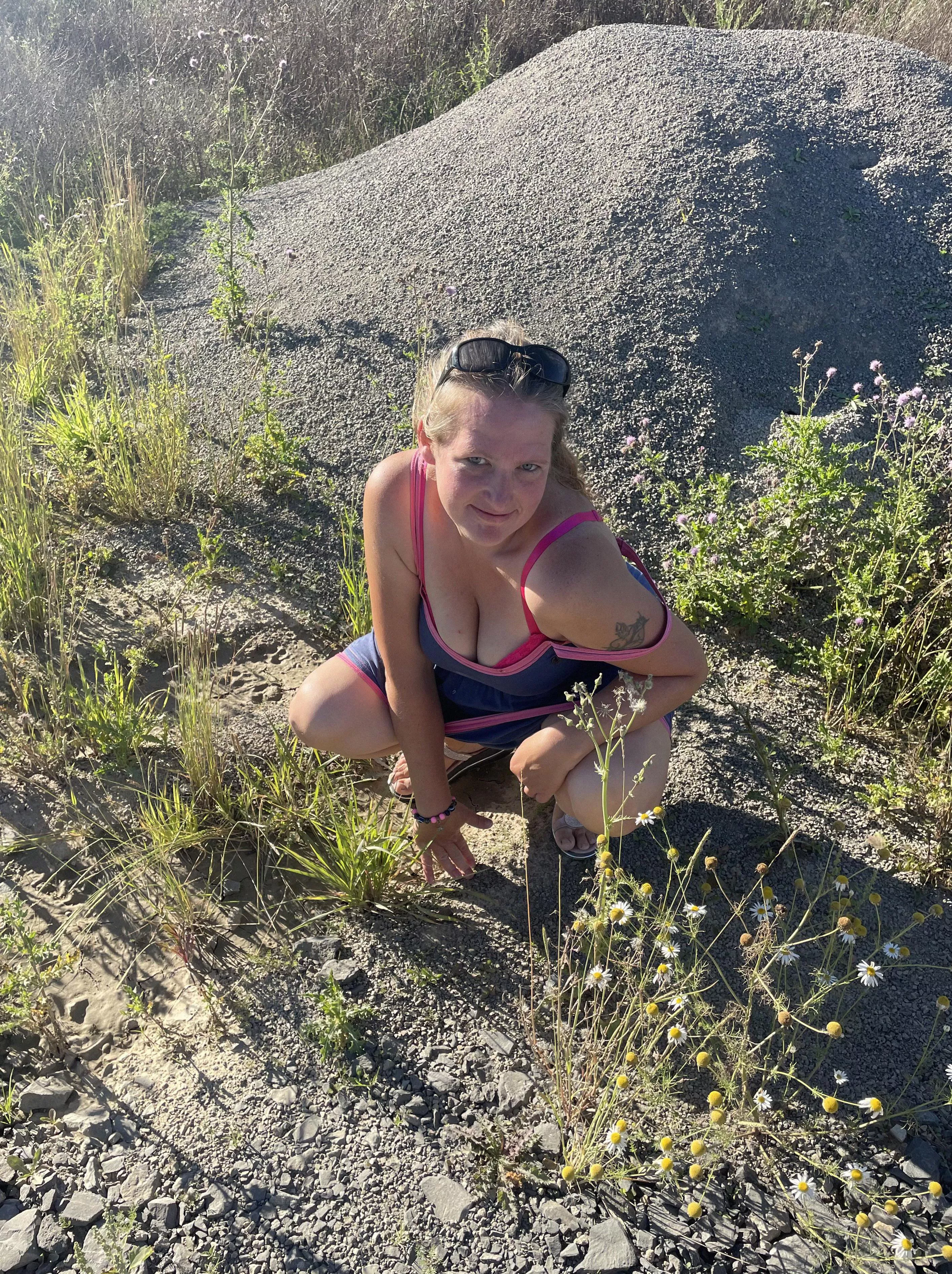 fuck me on a hike, y or n?