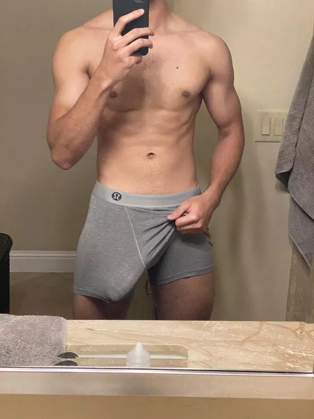 I need a bottom who knows how to handle it - vincentboei