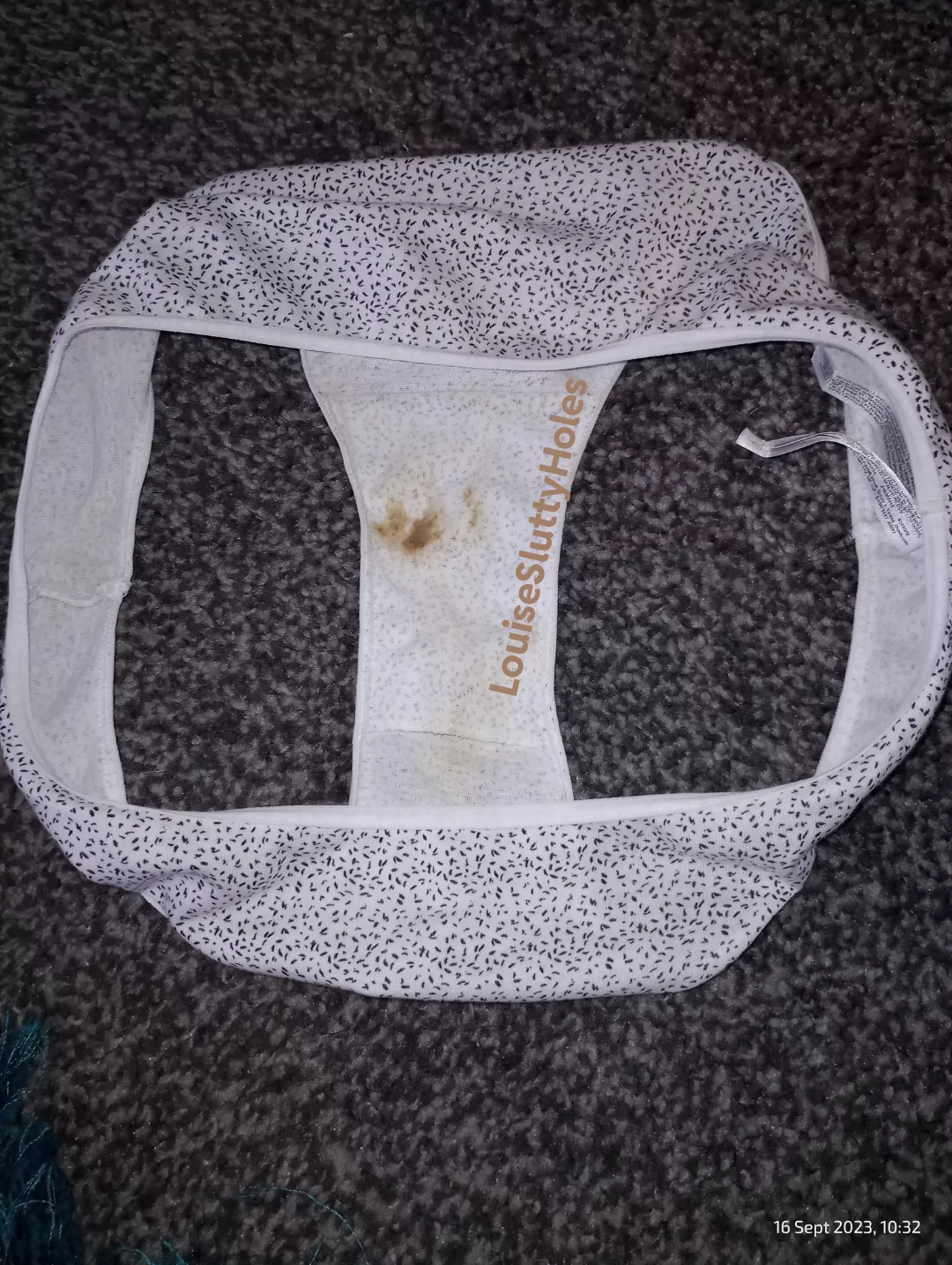 I was a messy girl yesterday 💩💦