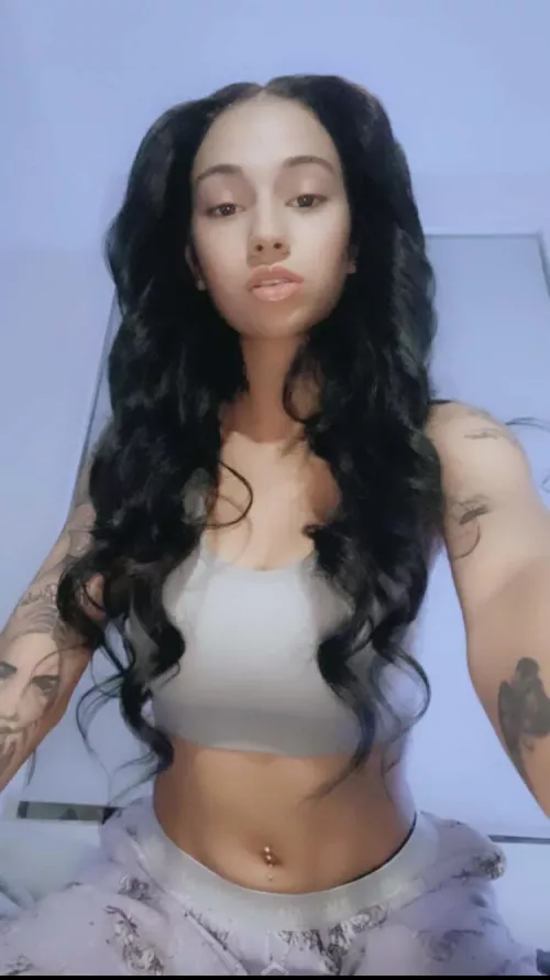 Know I ain’t the only one that’s liking this pic