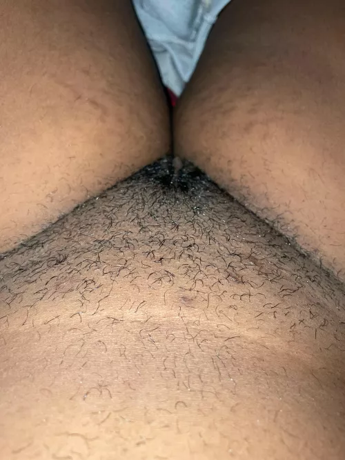 New here .. comment your age and I’ll send you a dirty Dm!! Haha I’ll be your ni99eer