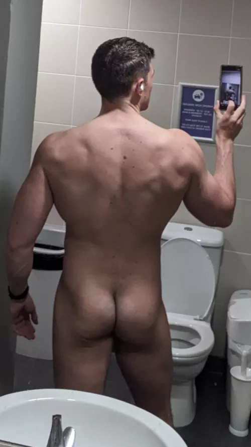 Rate my 🍑! UK lad