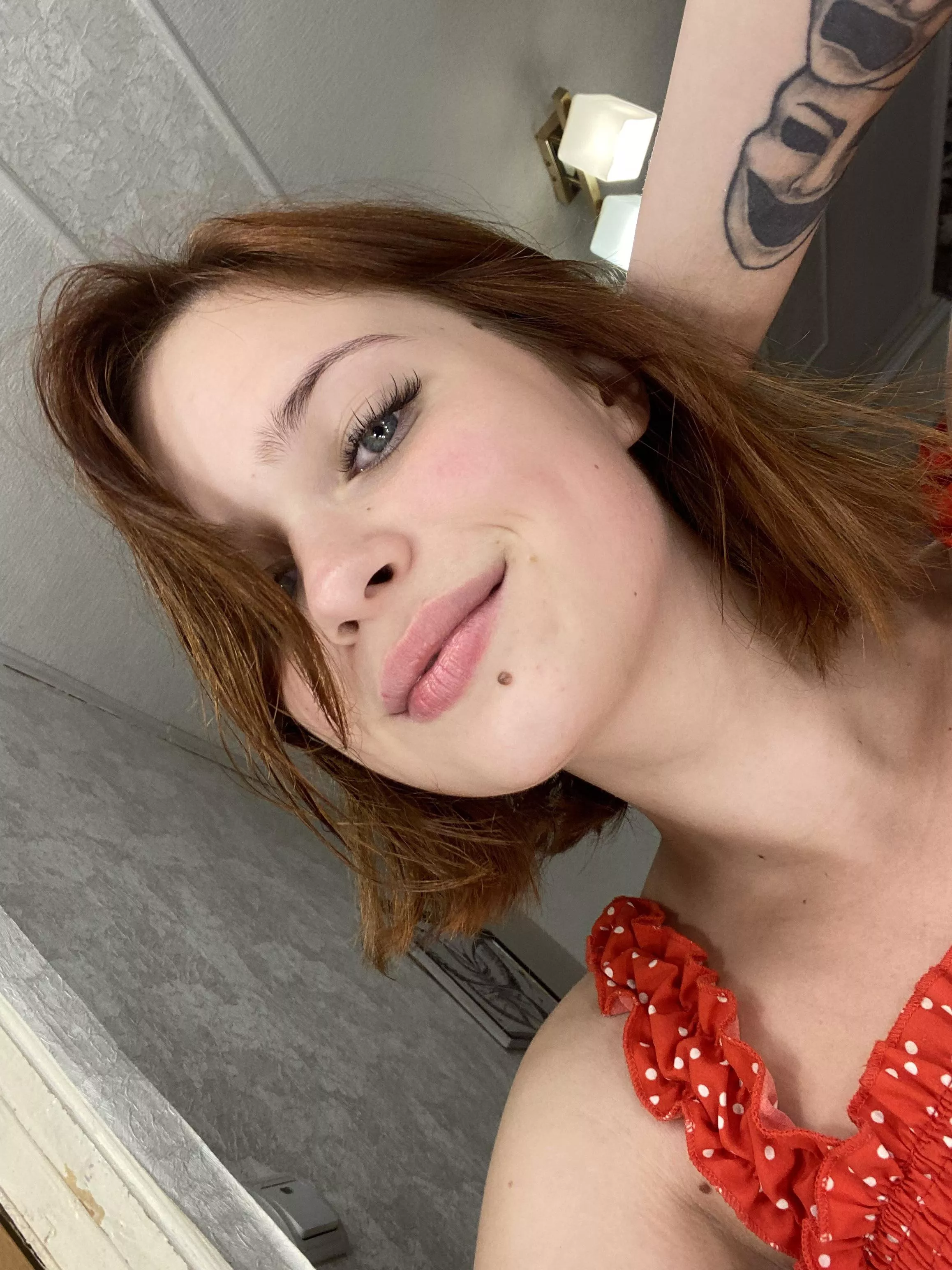 Small redhead in red top 🥰 I hope I'm still pretty without makeup
