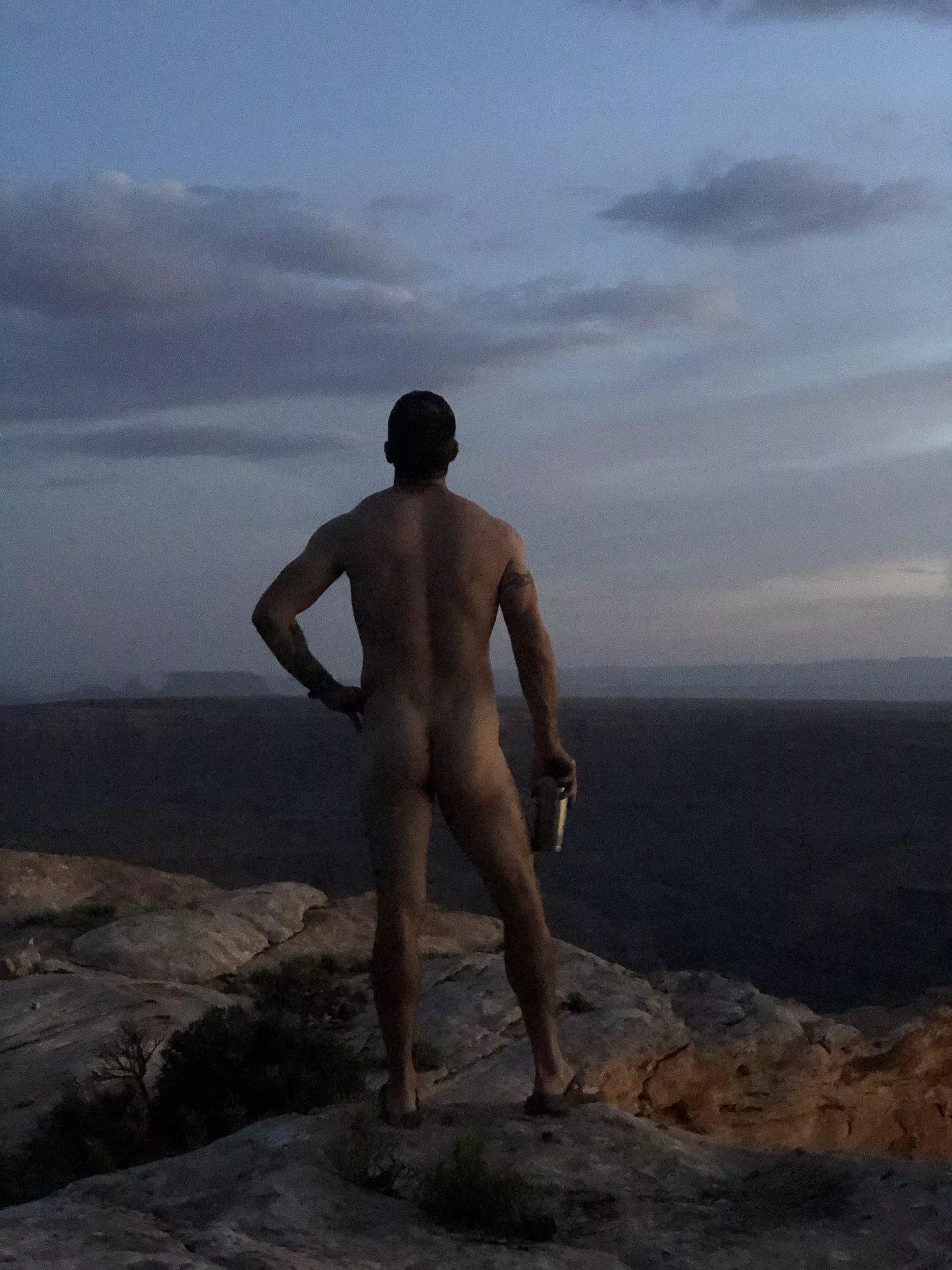 Waiting for the sun (rise)