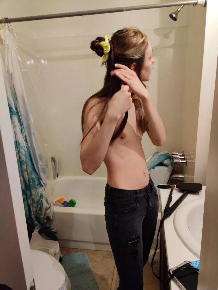 When my tits were even flatter than they are now 😋