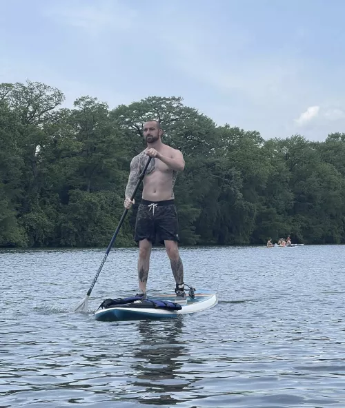 Who thinks I’m hot?