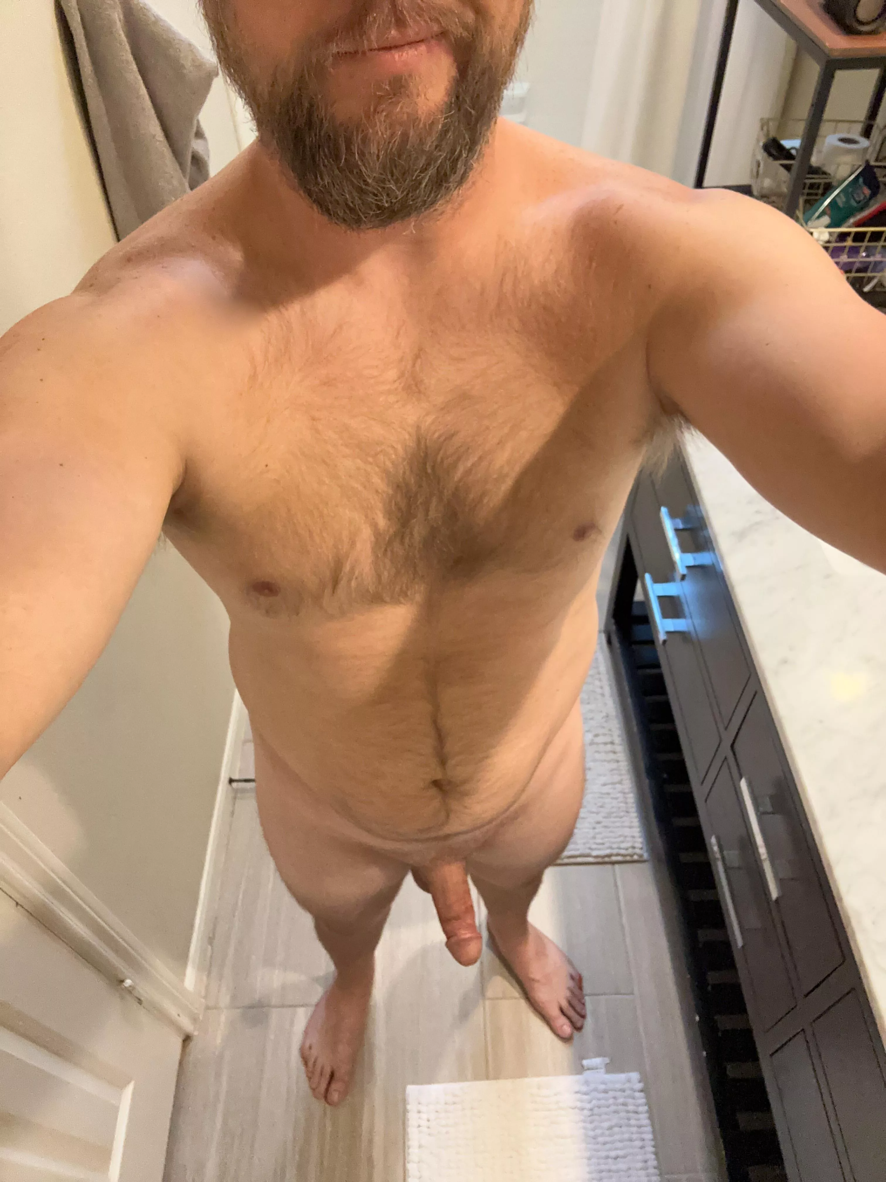 Anyone need a Monday pick me up? 😈