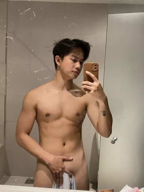 Did you want me to drop my towel