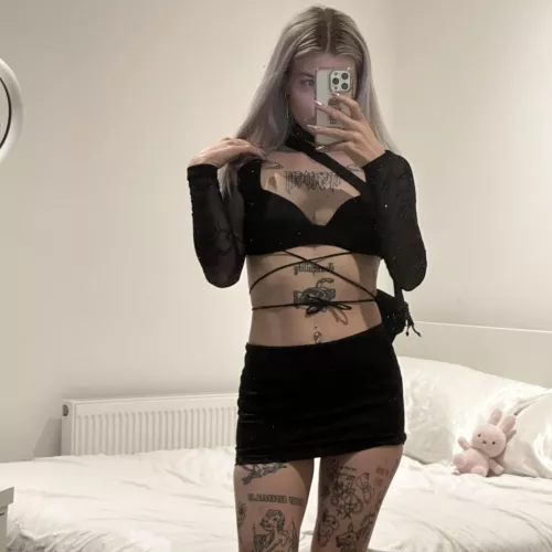 do you like crop tops on me? 🥺