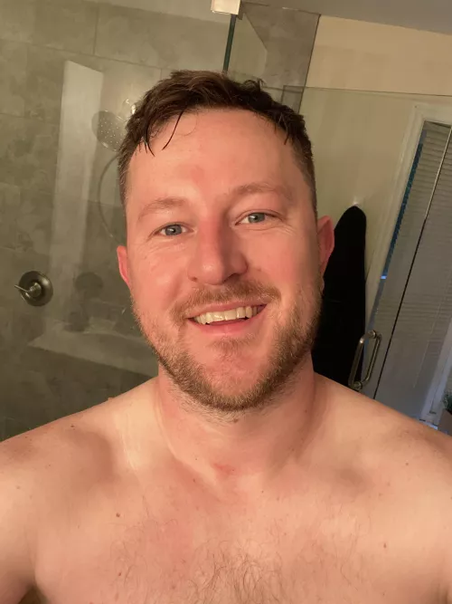 Enjoy a handsome face on a Monday morning