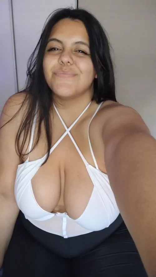 Hi baby, I'm very horny, can you help me with this?