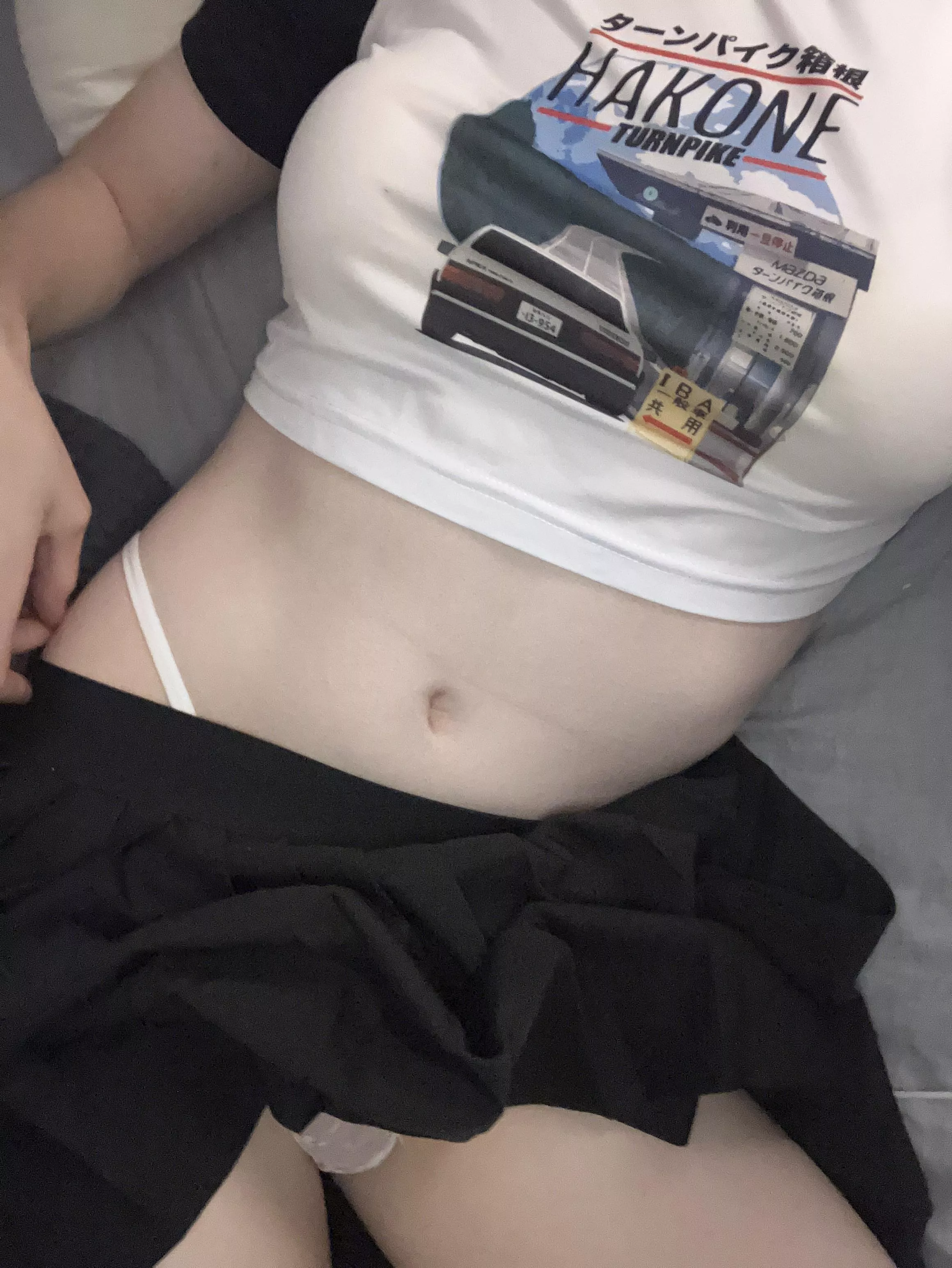 MEOW it’s sfw enough surely