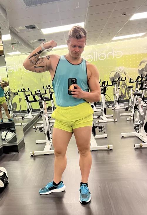 Monday blues won’t keep me away from the gym 💪🏻