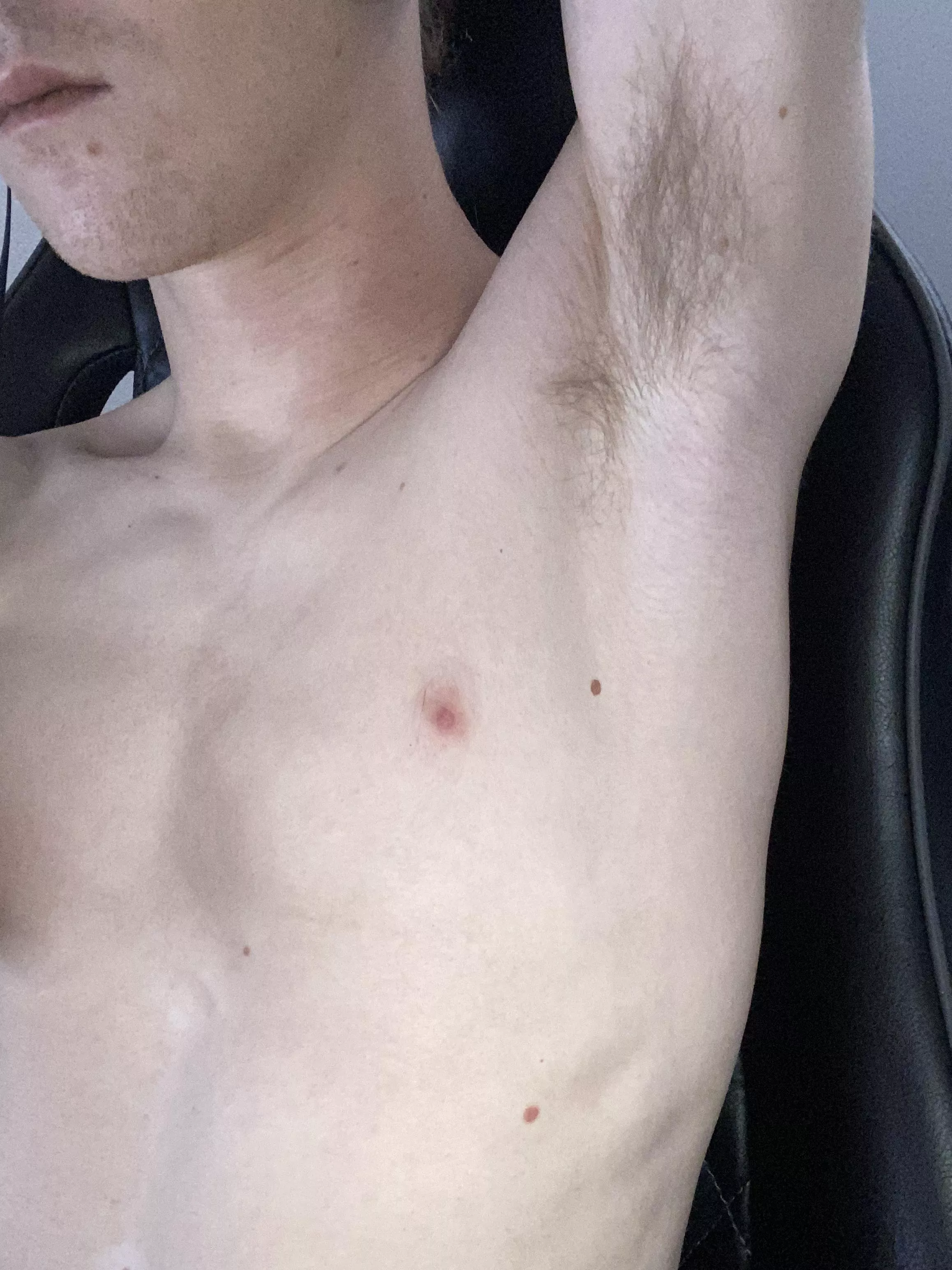 Musk on a humid day.. the room smells amazing