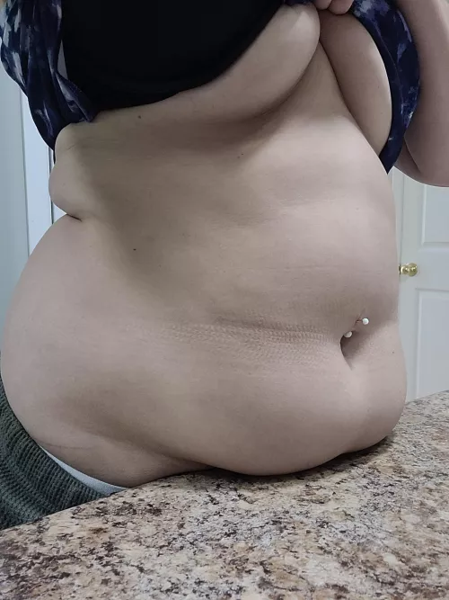 My waistband is really starting to cut into me, it feels so good to let it all out 😊